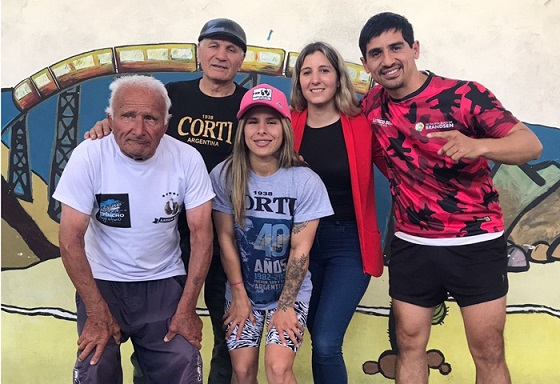 Boxeo, Brandsen, Boxeo de Primera, Sol Baumstarh, Belén Valdebenito, Carmen de Areco, Latigo Coggi, Latigo Box, Club Social, Tyc Sports, Tyc Sports Play, FAB