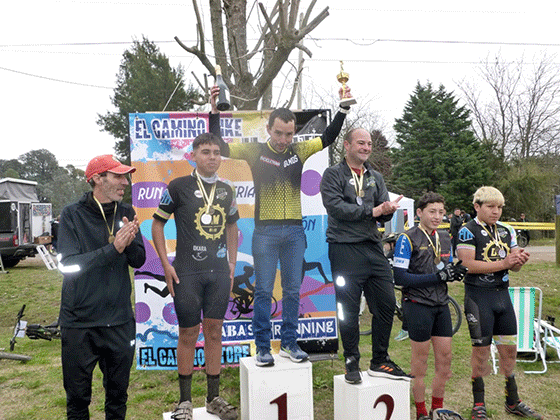 Ciclismo, ACCB, Rower, Roque Pérez, Campeonato de ruta juvenil, Brandsen