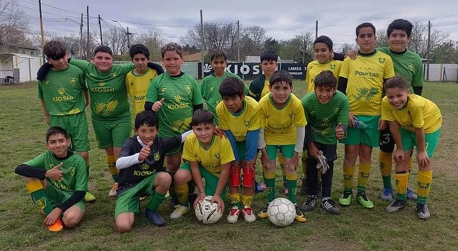 Las Mandarinas, Brandsen, Atlético y Progreso, Estrella de Jeppener, Defensores de Domselaar, Liga Metropolitana San Vicente