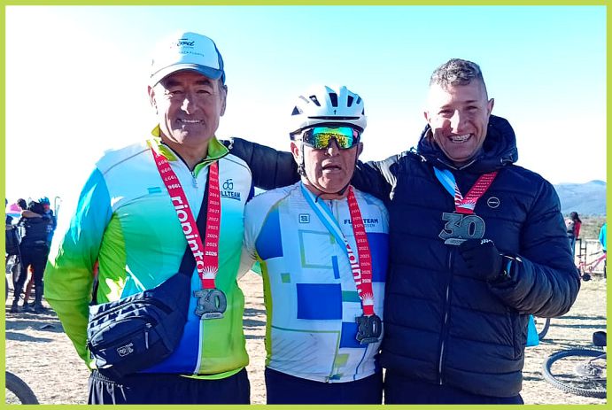 Full Team Brandsen, Córdoba, Trail, Desafío Río Pinto, Cristian Larramendi, Julio Petersen y Alejandro Delcuadri, La Cumbre