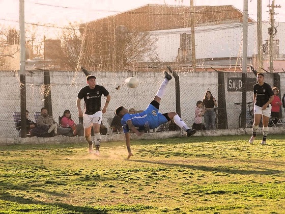 Las Mandarinas, Brandsen, Atlético y Progreso, Estrella de Jeppener, Defensores de Domselaar, Liga Metropolitana San Vicente