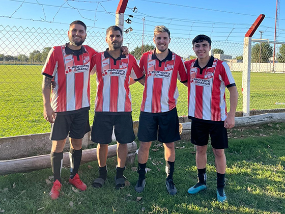 Las Mandarinas, Brandsen, Atlético y Progreso, Estrella de Jeppener, Defensores de Domselaar, Liga Metropolitana San Vicente, El Indio, UVE, Liga Chascomunense, Liga Pehuajense, Henderson, Caniggia