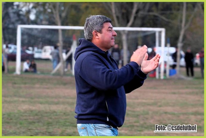 Liga Metropolitana San Vicente, Carlos Martinez, Estrella de Jeppener, Liga Chascomunense, DT