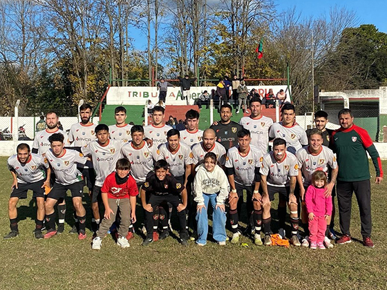Las Mandarinas, Brandsen, Atlético y Progreso, Estrella de Jeppener, Defensores de Domselaar, Liga Metropolitana San Vicente