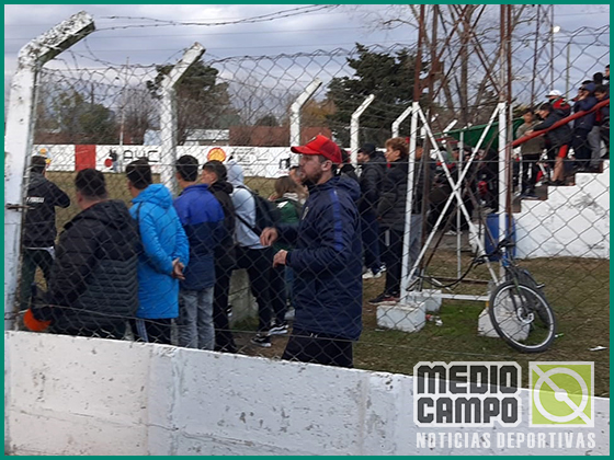 Las Mandarinas, Brandsen, Atlético y Progreso, Estrella de Jeppener, Defensores de Domselaar, Liga Metropolitana San Vicente