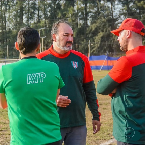 Las Mandarinas, Brandsen, Atlético y Progreso, Estrella de Jeppener, Defensores de Domselaar, Liga Metropolitana San Vicente