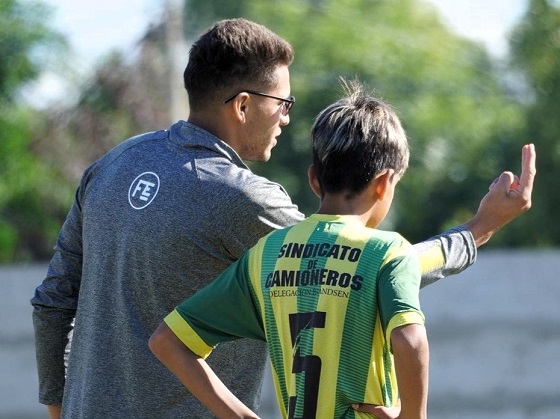 Las Mandarinas, Brandsen, Atlético y Progreso, Estrella de Jeppener, Defensores de Domselaar, Liga Metropolitana San Vicente