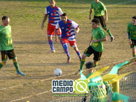 Las Mandarinas, Brandsen, Atlético y Progreso, Estrella de Jeppener, Defensores de Domselaar, Liga Metropolitana San Vicente