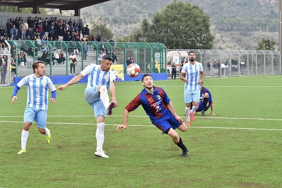 Las Mandarinas, Brandsen, Atlético y Progreso, Estrella de Jeppener, Defensores de Domselaar, Liga Metropolitana San Vicente