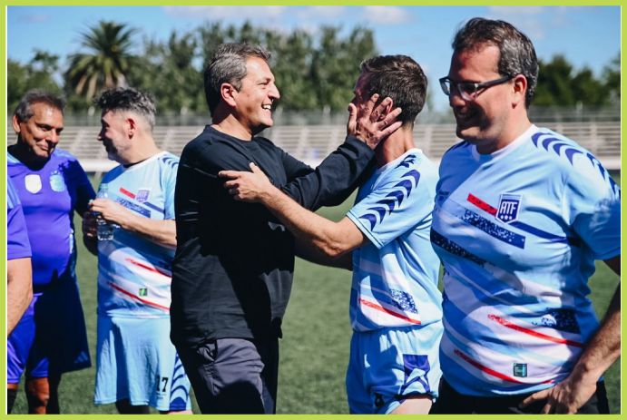 Daniel Caraballo, Sergio Massa, Nicolás Mantegazza, Quinta de Perón, Frente Renovador, PJ, Agustín Wallasch. Estrella del Sur