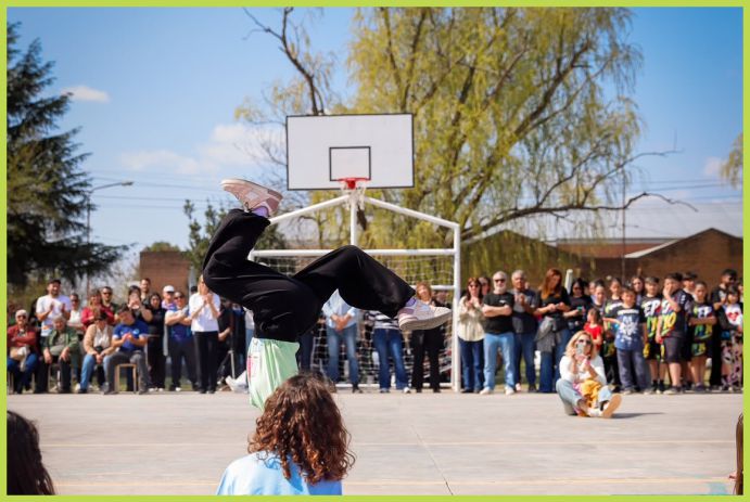 Playon Deportivo Municipal, Brandsen Fernando Raitelli, Intendente, Brandsen